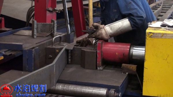 翼板折彎機(jī)131