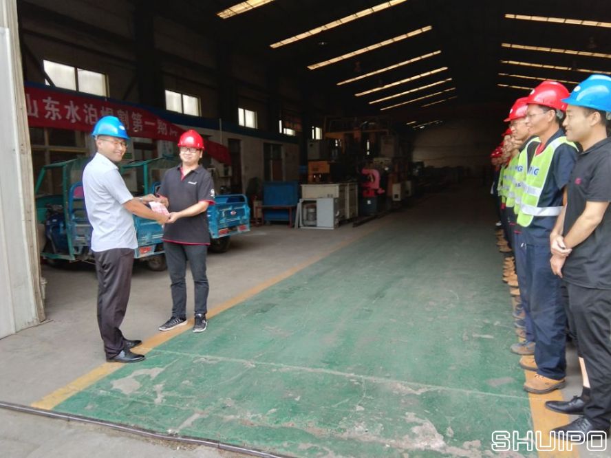 后服務(wù)部孫長(zhǎng)磊,在ABB機(jī)器人培訓(xùn)考試中榮獲第一名 后服務(wù)部孫長(zhǎng)磊,在ABB機(jī)器人培訓(xùn)考試中榮獲第一名